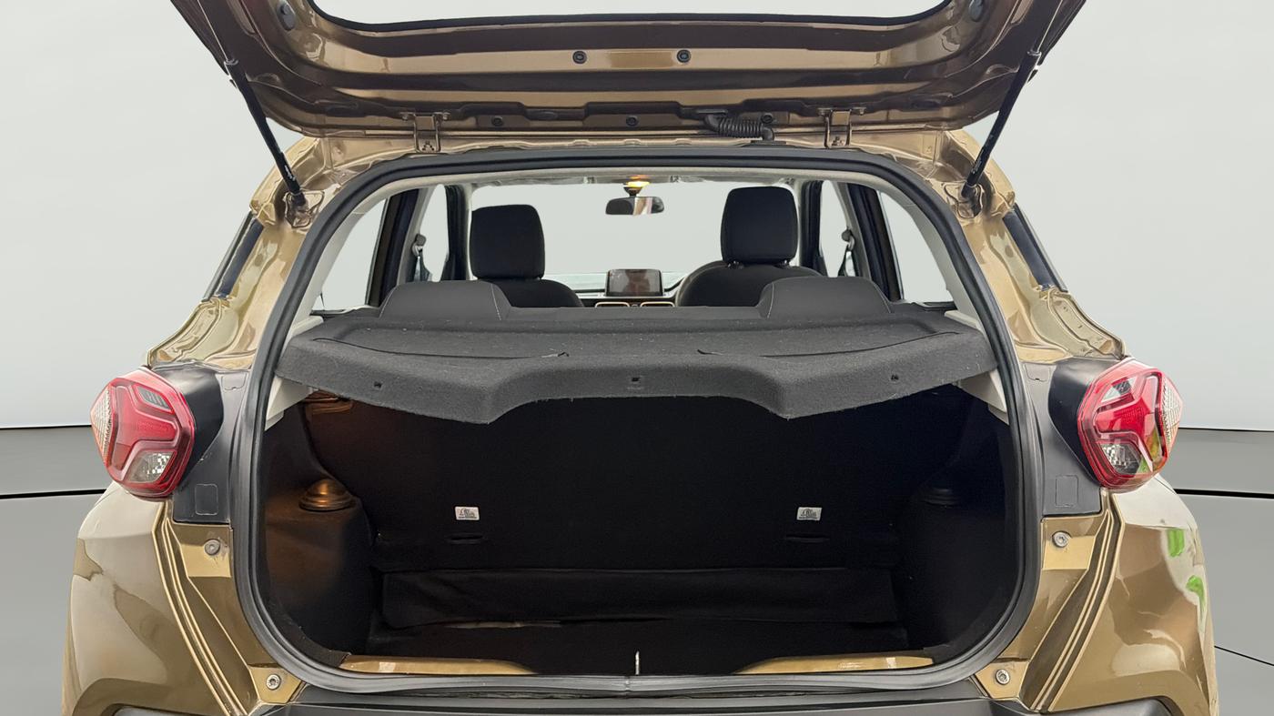 2022 Tata PUNCH ACCOMPLISHED MT, Petrol, Manual, 34,689 km, Boot Open Zoomed View