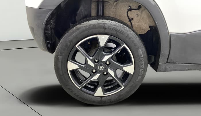 2024 Tata PUNCH  Creative MT Sunroof , Petrol, Manual, 15,446 km, Right Rear Wheel