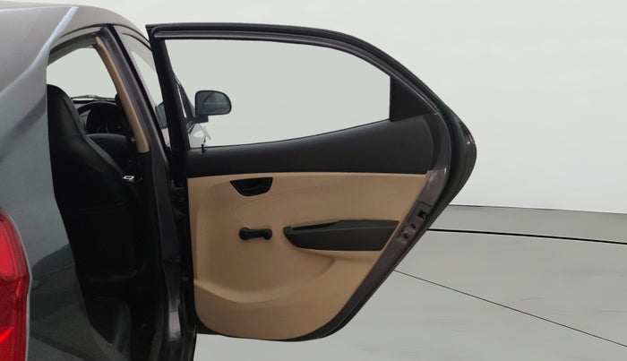 2015 Hyundai Eon MAGNA +, Petrol, Manual, 25,027 km, RHS Rear Door