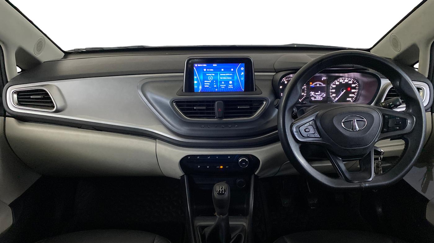 2023 Tata ALTROZ XM PLUS PETROL, Petrol, Manual, 16,151 km, Dashboard