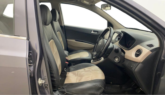 2018 Hyundai Grand i10 SPORTZ 1.2 KAPPA VTVT, Petrol, Manual, 65,864 km, Right Side Front Door Cabin