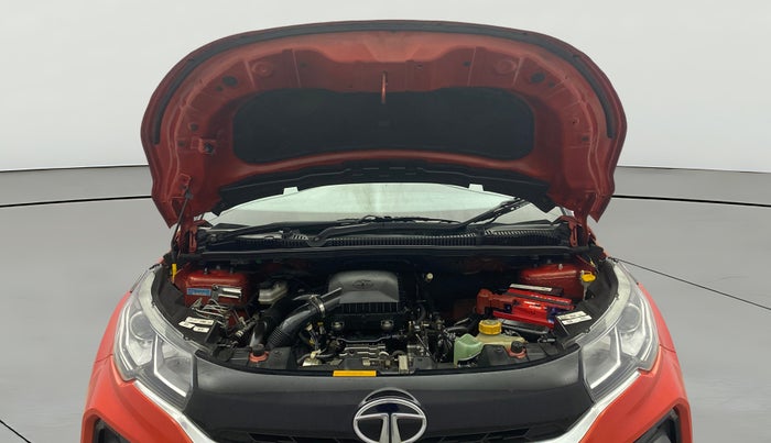 2022 Tata NEXON XMA SUNROOF PETROL, Petrol, Automatic, 37,447 km, Open Bonet