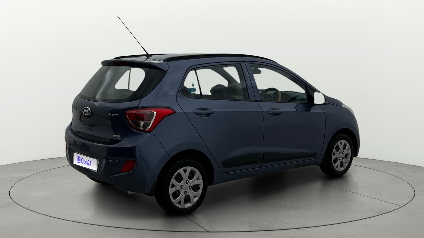 2016 Hyundai Grand i10 SPORTZ 1.2 KAPPA VTVT, Petrol, Manual, 53,089 km, Right Back Diagonal