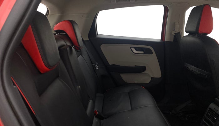 2023 Tata ALTROZ XZ PETROL, Petrol, Manual, 38,898 km, Right Side Rear Door Cabin