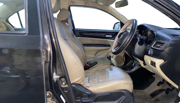 2020 Honda Amaze 1.2L I-VTEC V, Petrol, Manual, 77,201 km, Right Side Front Door Cabin