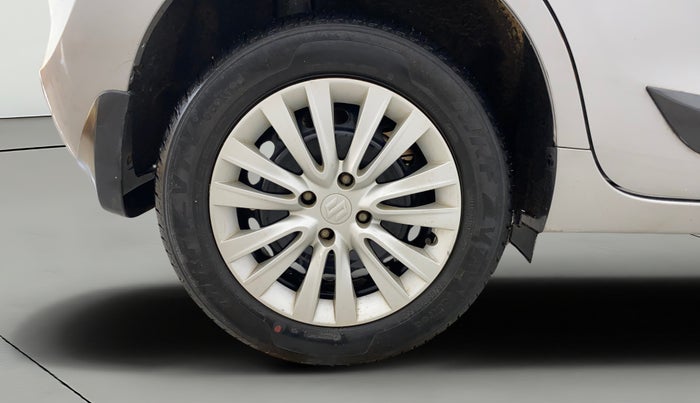 2021 Maruti Baleno DELTA PETROL 1.2, Petrol, Manual, 38,370 km, Right Rear Wheel