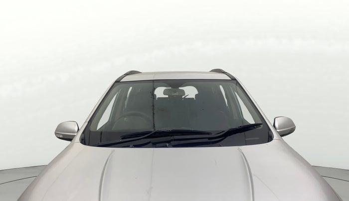 2015 Mahindra XUV500 W6, Diesel, Manual, 1,33,678 km, Front Windshield