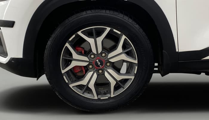2021 KIA SELTOS GTX PLUS 1.5 DIESEL AT DUAL TONE, Diesel, Automatic, 82,267 km, Left Front Wheel