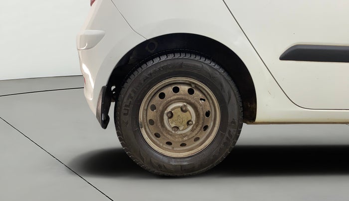 2013 Hyundai i10 ERA 1.1, Petrol, Manual, 42,011 km, Right Rear Wheel