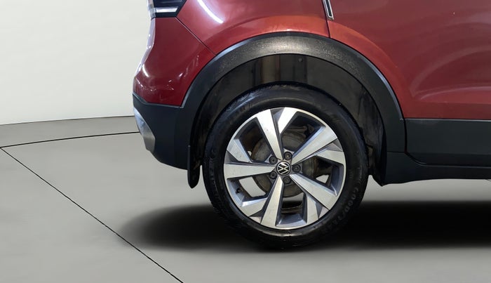 2022 Volkswagen TAIGUN TOPLINE 1.0 TSI MT, Petrol, Manual, 39,605 km, Right Rear Wheel