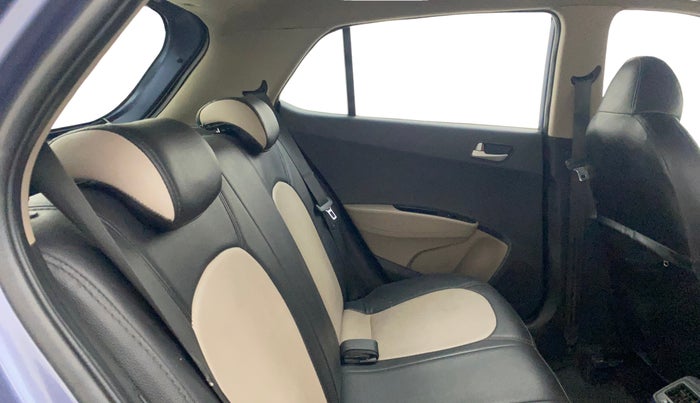 2015 Hyundai Grand i10 ASTA AT 1.2 KAPPA VTVT, Petrol, Automatic, 90,214 km, Right Side Rear Door Cabin