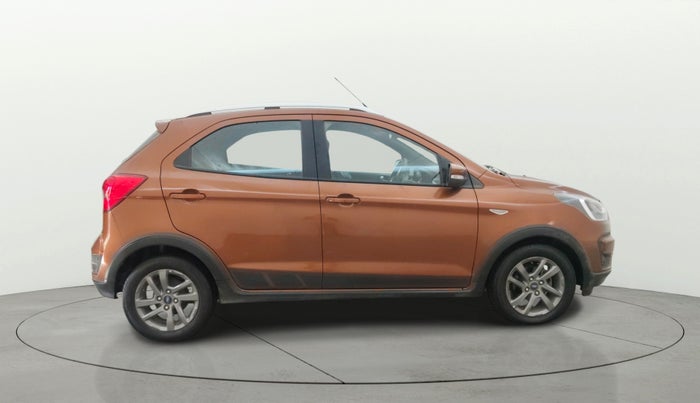 2019 Ford FREESTYLE TITANIUM PLUS 1.2 PETROL, Petrol, Manual, 45,803 km, Right Side View
