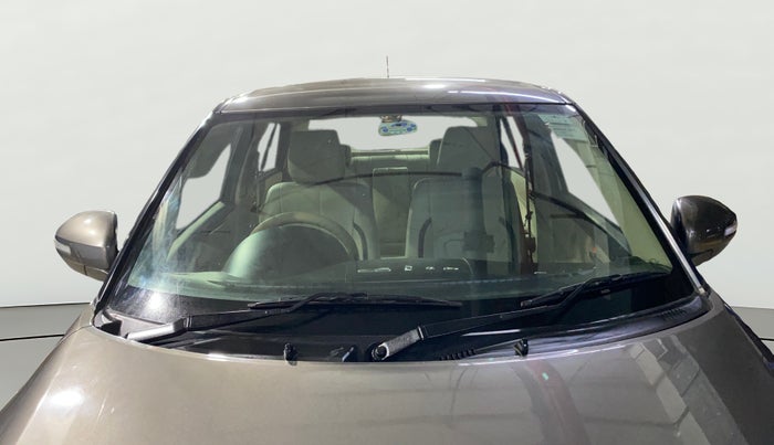 2015 Maruti Swift Dzire VXI, Petrol, Manual, 43,822 km, Front Windshield