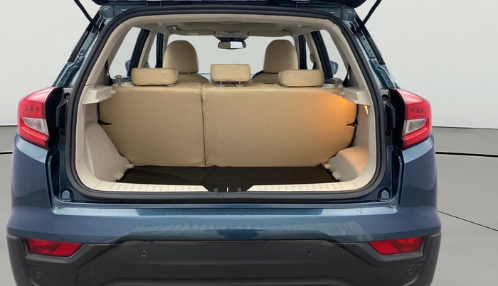 2019 Mahindra XUV300 W8 (O) 1.5 DIESEL, Diesel, Manual, 87,592 km, Boot Open Zoomed View