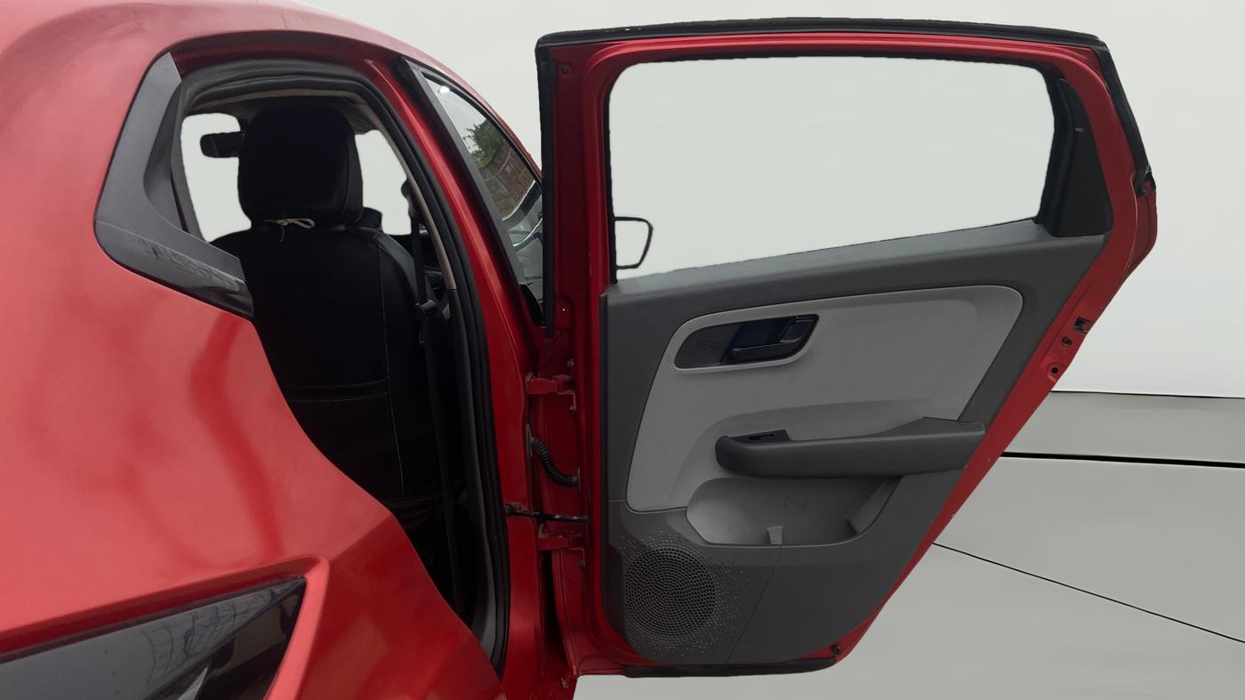 2020 Tata ALTROZ XM PETROL, Petrol, Manual, 43,045 km, RHS Rear Door