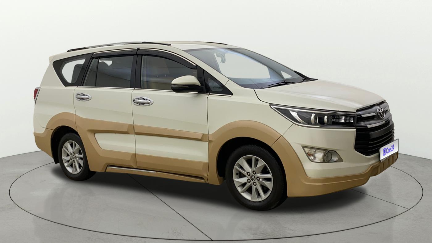 2017 Toyota Innova Crysta 2.4 VX 7 STR, Diesel, Manual, 77,856 km, Right Front Diagonal