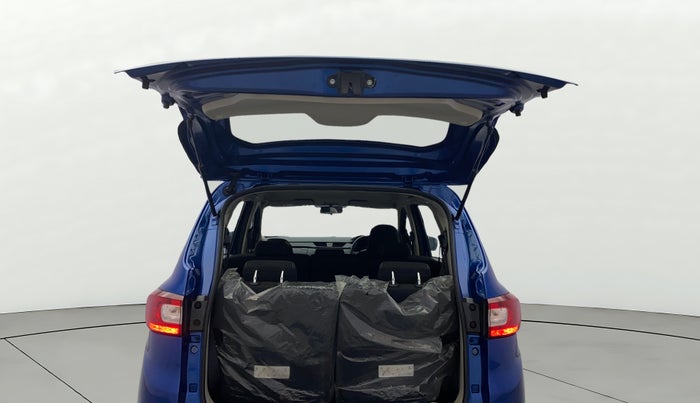 2021 Renault TRIBER RXT, Petrol, Manual, 28,491 km, Boot Door Open