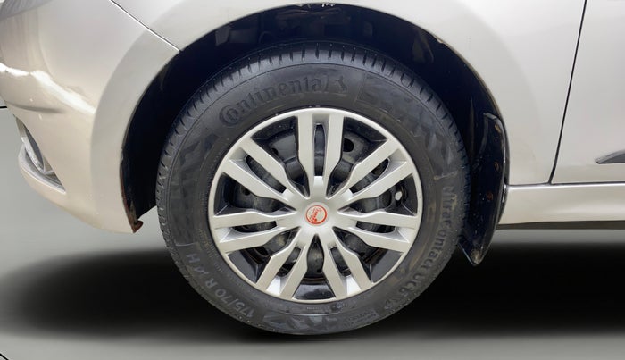 2018 Tata Tiago XZ PETROL, Petrol, Manual, 1,07,695 km, Left Front Wheel