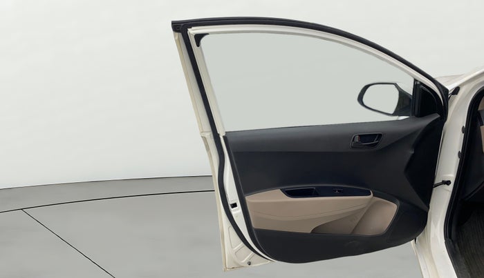 2016 Hyundai Grand i10 MAGNA AT 1.2 KAPPA VTVT, Petrol, Automatic, 45,810 km, LHS Front Door