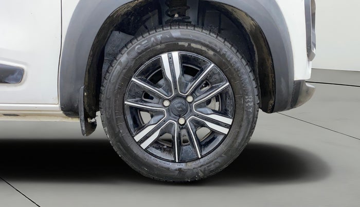 2023 Renault Kwid CLIMBER MT 1.0, Petrol, Manual, 3,688 km, Right Front Wheel