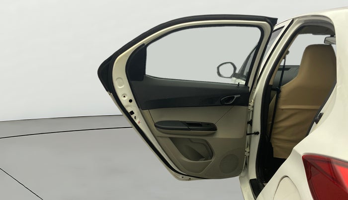 2018 Tata Tiago XT PETROL, Petrol, Manual, 1,49,097 km, LHS Rear Door