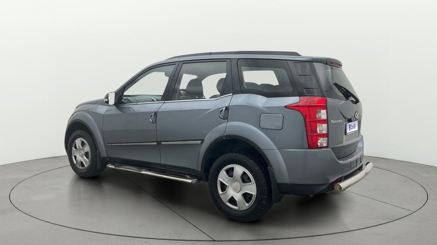 2014 Mahindra XUV500 W6, Diesel, Manual, 69,635 km, Left Back Diagonal