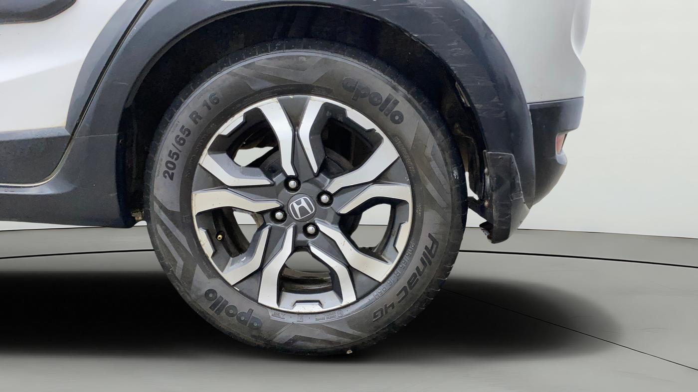 2018 Honda WR-V 1.2L I-VTEC VX MT, CNG, Manual, 1,03,667 km, Left Rear Wheel