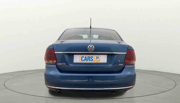 2017 Volkswagen Vento HIGHLINE 1.5 AT, Diesel, Automatic, 1,27,571 km, Back/Rear