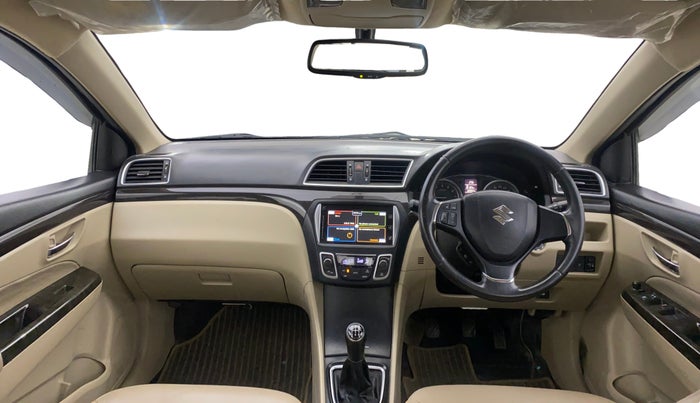 2016 Maruti Ciaz ZXI+, Petrol, Manual, 69,954 km, Dashboard