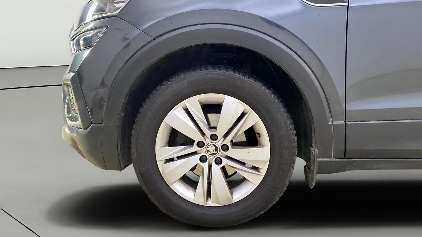 2022 Skoda KUSHAQ AMBITION 1.0L TSI MT, Petrol, Manual, 48,424 km, Left Front Wheel