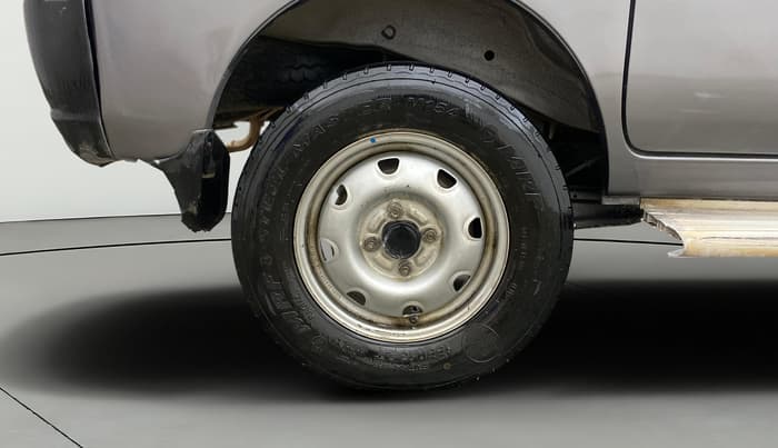 2018 Maruti Eeco 5 STR WITH A/C+HTR, Petrol, Manual, 75,826 km, Right Rear Wheel