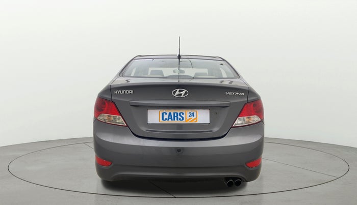 2012 Hyundai Verna FLUIDIC 1.4 CRDI, Diesel, Manual, 1,35,592 km, Back/Rear