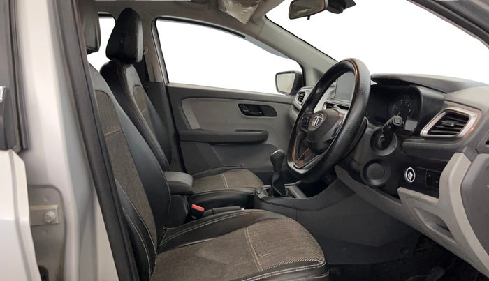 2020 Tata ALTROZ XT PETROL, Petrol, Manual, 79,992 km, Right Side Front Door Cabin