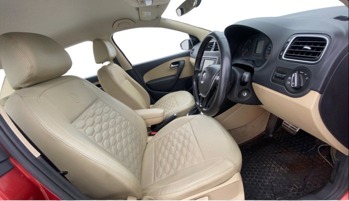 2019 Volkswagen Ameo HIGHLINE PLUS 1.5L AT 16 ALLOY, Diesel, Automatic, 1,11,009 km, Right Side Front Door Cabin
