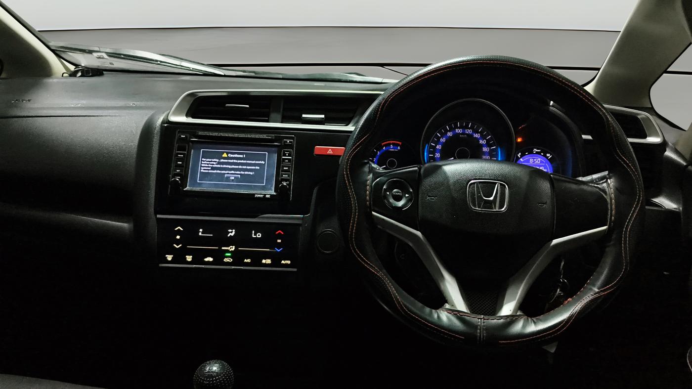 2016 Honda Jazz 1.5L I-DTEC VX, Diesel, Manual, 77,337 km, Steering Wheel Close Up