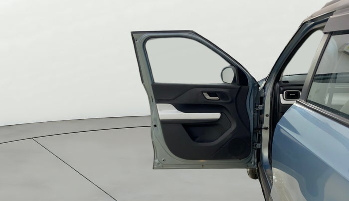 2023 Tata PUNCH CREATIVE  AMT, Petrol, Automatic, 13,823 km, LHS Front Door