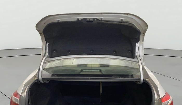 2015 Toyota Corolla Altis VL CVT PETROL, Petrol, Automatic, 81,290 km, Boot Door Open