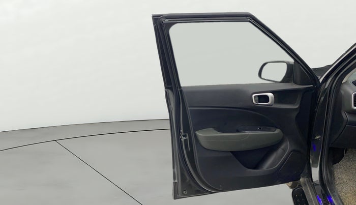 2021 Hyundai VENUE SX 1.0 TURBO, Petrol, Manual, 58,185 km, LHS Front Door