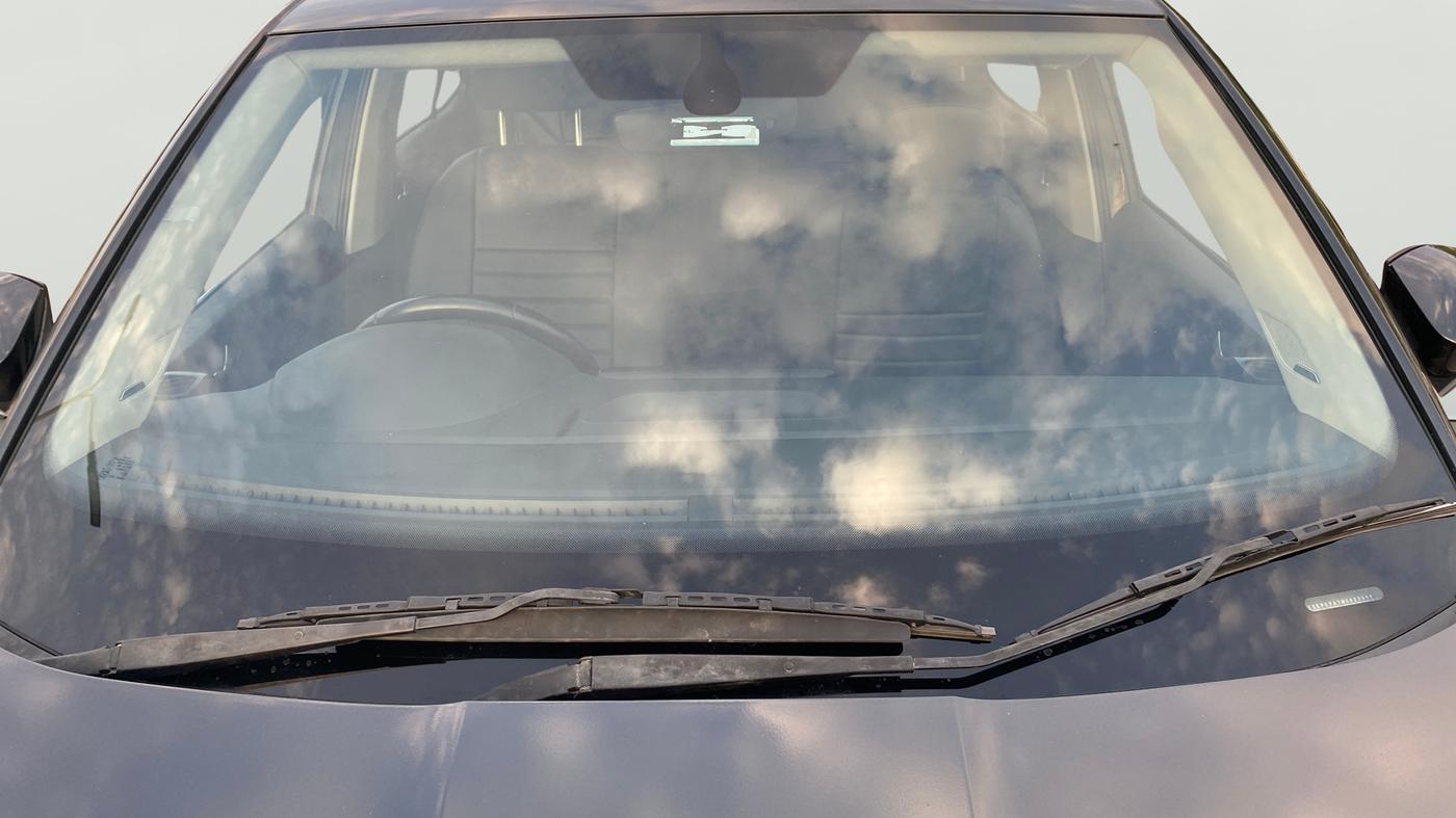 2021 Skoda KUSHAQ STYLE 1.0L TSI MT, Petrol, Manual, 1,20,763 km, Front Windshield