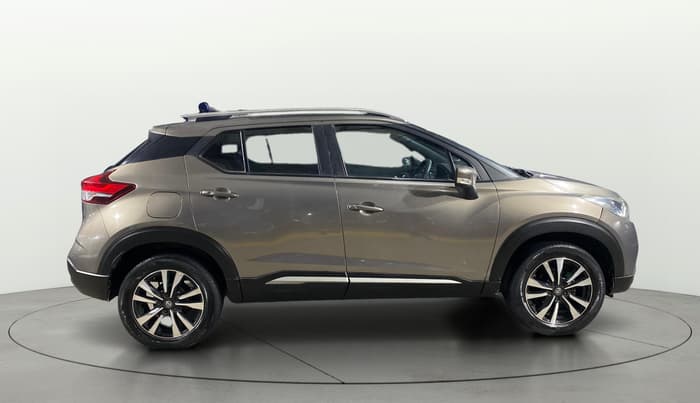 2019 Nissan Kicks XV 1.5, Petrol, Manual, 33,848 km, Right Side View