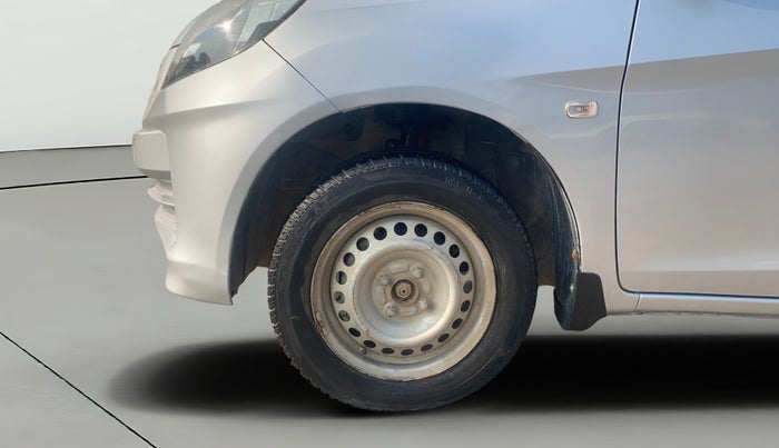 2014 Honda Amaze 1.2L I-VTEC E, CNG, Manual, 63,777 km, Left Front Wheel