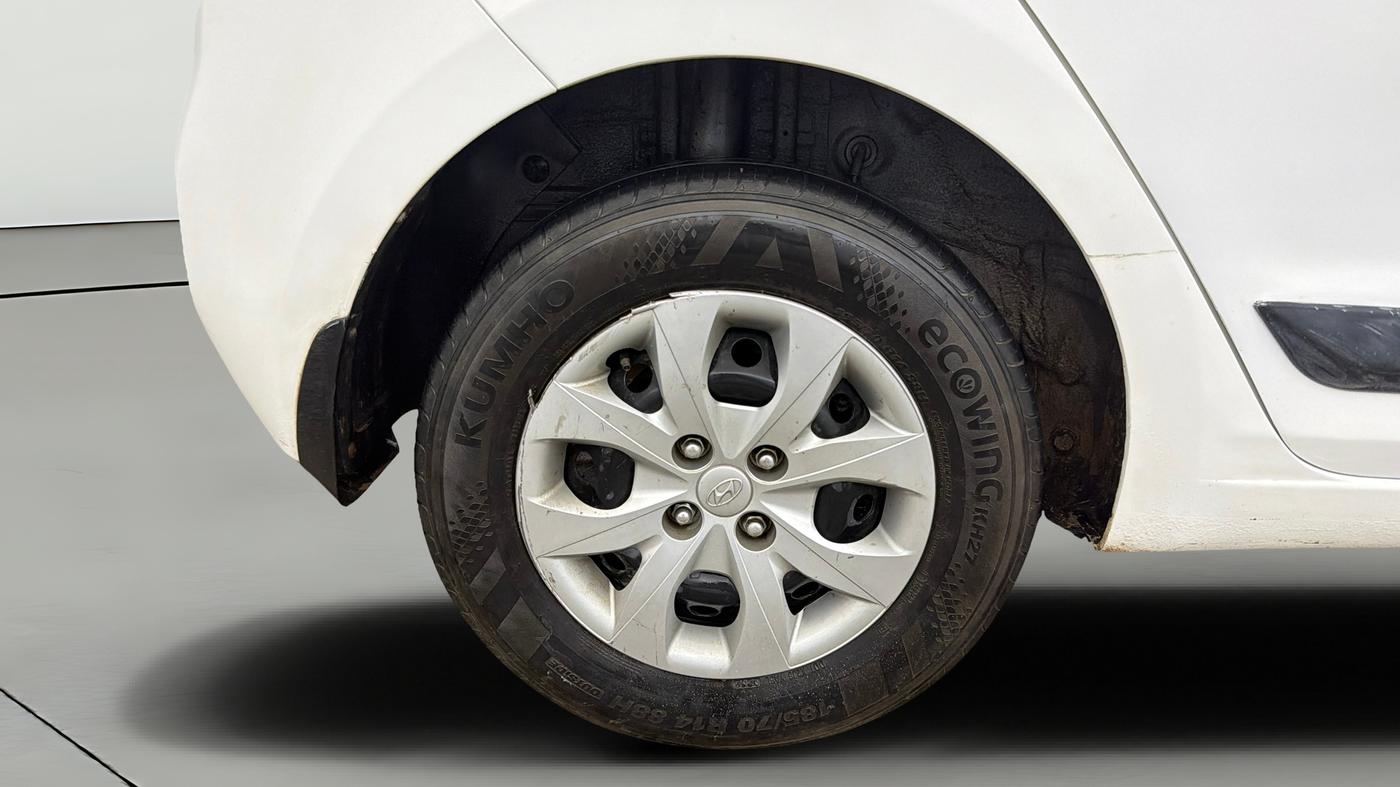 2019 Hyundai Elite i20 MAGNA PLUS 1.2, Petrol, Manual, 71,064 km, Right Rear Wheel