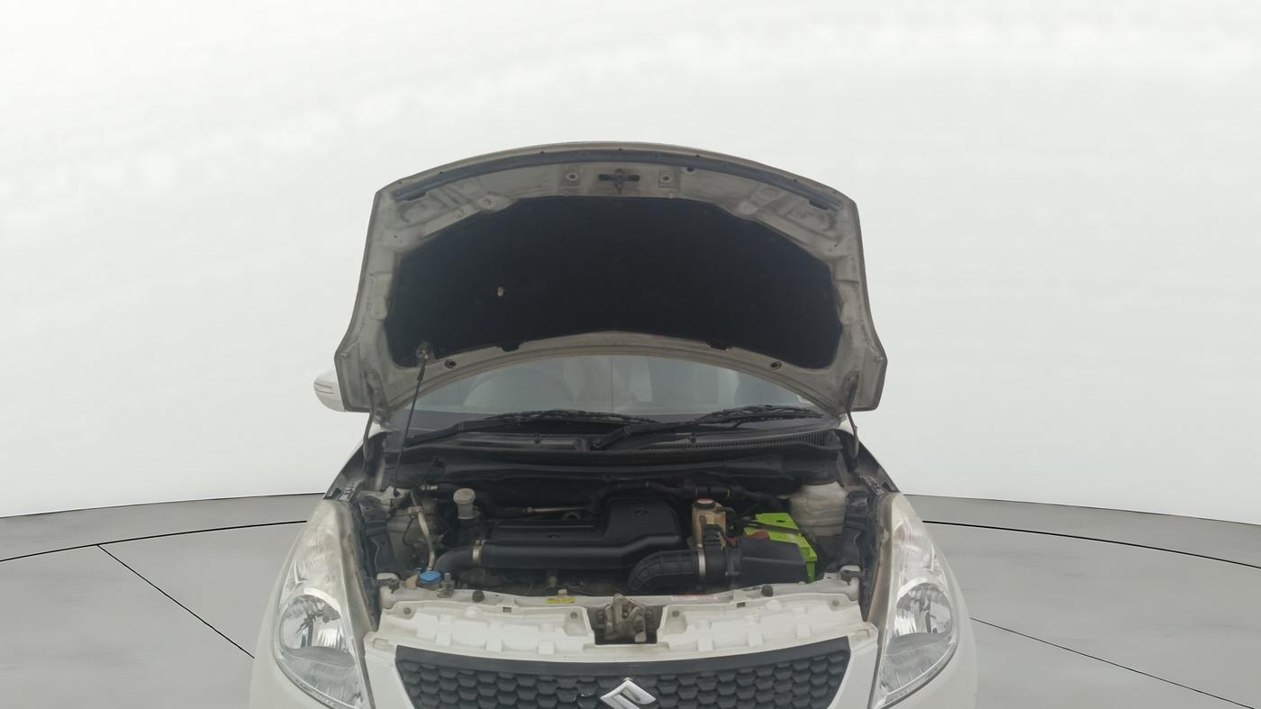 2013 Maruti Swift VDI, Diesel, Manual, 91,478 km, Open Bonet
