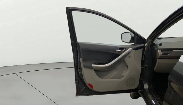 2019 Tata NEXON XZA PLUS PETROL, Petrol, Automatic, 77,853 km, LHS Front Door