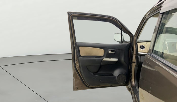 2018 Maruti Wagon R 1.0 LXI CNG, CNG, Manual, 97,067 km, LHS Front Door