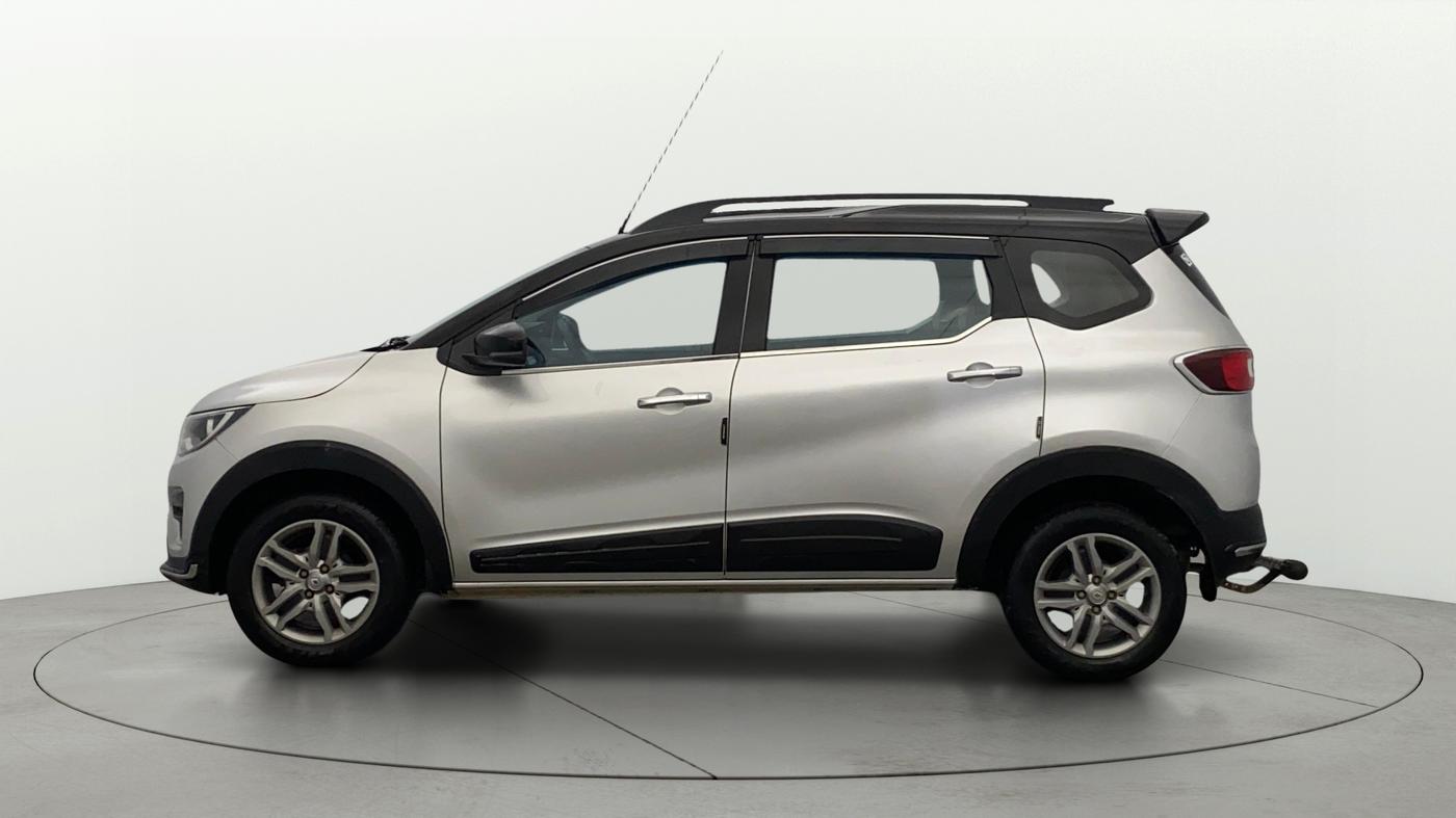 2023 Renault TRIBER RXZ, Petrol, Manual, 31,792 km, Left Side