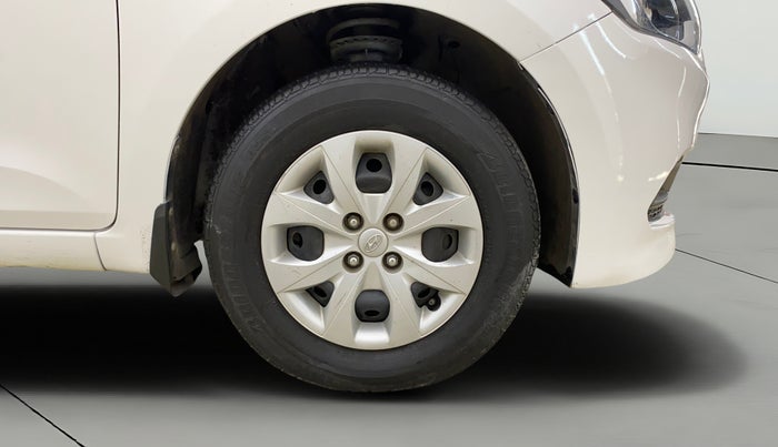 2016 Hyundai Elite i20 MAGNA 1.2, Petrol, Manual, 34,337 km, Right Front Wheel