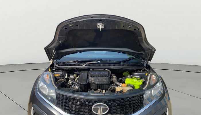 2019 Tata NEXON XM DIESEL, Diesel, Manual, 44,074 km, Open Bonet