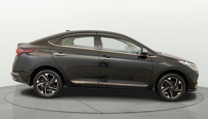2021 Hyundai Verna SX (O) 1.5 VTVT IVT, Petrol, Automatic, 41,879 km, Right Side View