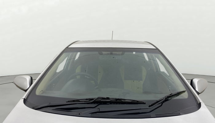 2013 Hyundai Verna FLUIDIC 1.6 VTVT SX, Petrol, Manual, 1,07,943 km, Front Windshield